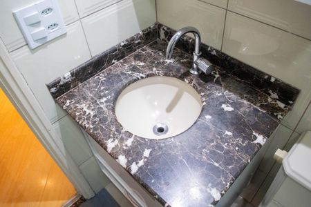 Apartamento à venda com 50m², 2 quartos e 1 vaga Apartamento à venda com 50m², 2 quartos e 1 vagaBanheiro