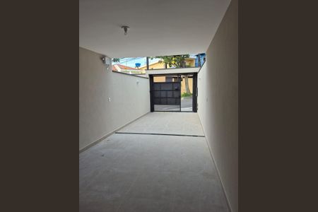 Casa à venda com 110m², 3 quartos e 2 vagas Casa à venda com 110m², 3 quartos e 2 vagasFoto 03