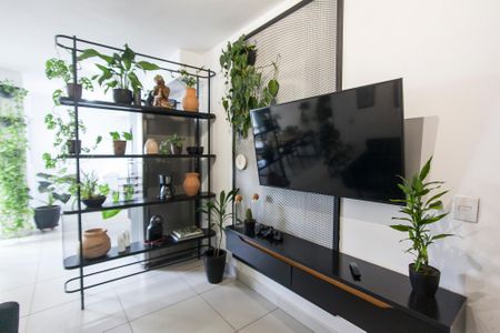 Sala de apartamento para alugar com 2 quartos, 56m² em Novo Mundo, Uberlândia