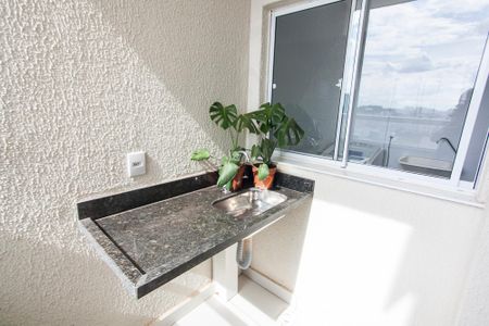 Apartamento para alugar com 56m², 2 quartos e 1 vagaVaranda