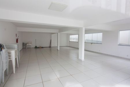 Apartamento para alugar com 56m², 2 quartos e 1 vagaÁrea Comum - Salão de Festas