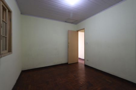 Casa para alugar com 60m², 2 quartos e 2 vagasQuarto 1