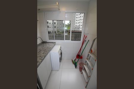 Apartamento para alugar com 54m², 2 quartos e 1 vagaÁrea de Serviço