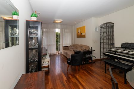 Apartamento à venda com 115m², 3 quartos e 1 vagaSala