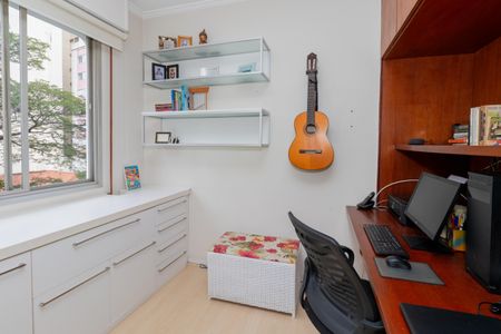 Apartamento à venda com 115m², 3 quartos e 1 vagaQuarto 2