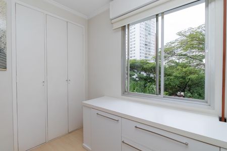 Apartamento à venda com 115m², 3 quartos e 1 vagaQuarto 2