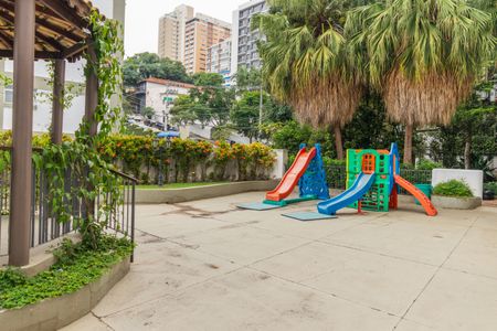 Apartamento à venda com 115m², 3 quartos e 1 vagaÁrea Comum - Playground