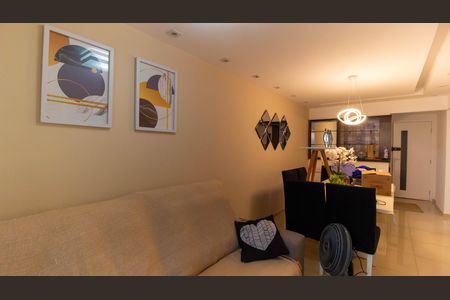 Apartamento à venda com 78m², 2 quartos e 1 vaga