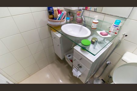 Apartamento à venda com 78m², 2 quartos e 1 vaga
