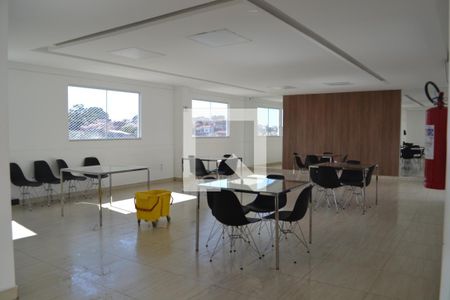 Apartamento à venda com 601m², 2 quartos e 2 vagas Apartamento à venda com 601m², 2 quartos e 2 vagasÁrea comum - Salão de festas