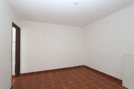 Quarto de casa para alugar com 1 quarto, 32m² em Jardim Clementino, Taboão da Serra