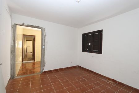 Quarto de casa para alugar com 1 quarto, 32m² em Jardim Clementino, Taboão da Serra