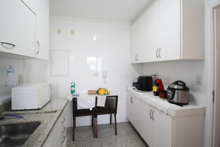 Apartamento à venda com 116m², 3 quartos e 3 vagasCozinha