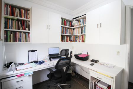 Apartamento à venda com 116m², 3 quartos e 3 vagasQuarto