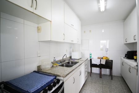 Apartamento à venda com 116m², 3 quartos e 3 vagasCozinha