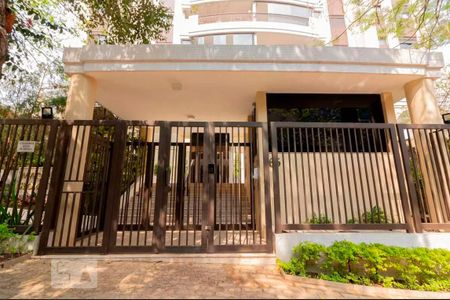 Apartamento à venda com 116m², 3 quartos e 3 vagasFachada