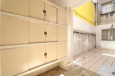 Apartamento à venda com 213m², 4 quartos e sem vagaÁrea de Serviço