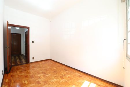 Apartamento à venda com 213m², 4 quartos e sem vagaQuarto 2
