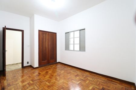 Apartamento à venda com 213m², 4 quartos e sem vagaQuarto 4