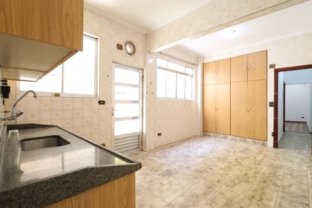 Apartamento à venda com 213m², 4 quartos e sem vagaCozinha