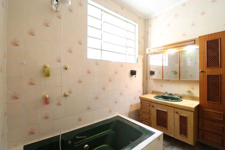 Apartamento à venda com 213m², 4 quartos e sem vagaBanheiro 2