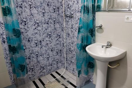 Casa para alugar com 92m², 2 quartos e sem vagaBanheiro