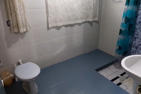 Casa para alugar com 92m², 2 quartos e sem vagaBanheiro