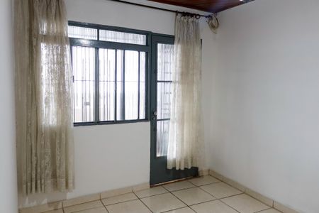 Casa para alugar com 92m², 2 quartos e sem vagaQuarto 1