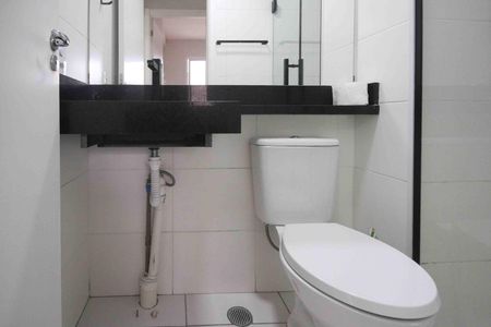 Apartamento para alugar com 45m², 2 quartos e sem vagaBanheiro