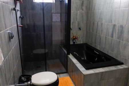 Casa para alugar com 70m², 2 quartos e 2 vagasBanheiro