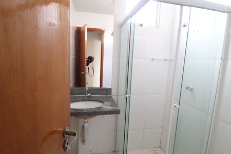 Apartamento para alugar com 49m², 2 quartos e 1 vagaBanheiro Social