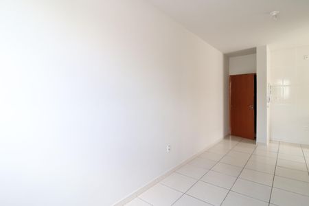 Sala de apartamento para alugar com 2 quartos, 49m² em Chácaras Panorama, Uberlândia