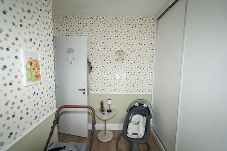 Quarto 1 de apartamento à venda com 2 quartos, 66m² em Jardim Lindóia, Porto Alegre