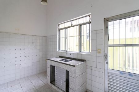 Cozinha de casa para alugar com 1 quarto, 30m² em Vila Sao Pedro, Guarulhos