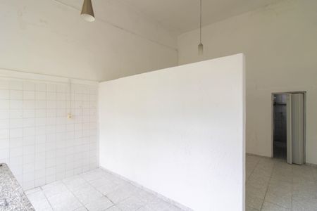 Cozinha de casa para alugar com 1 quarto, 30m² em Vila Sao Pedro, Guarulhos