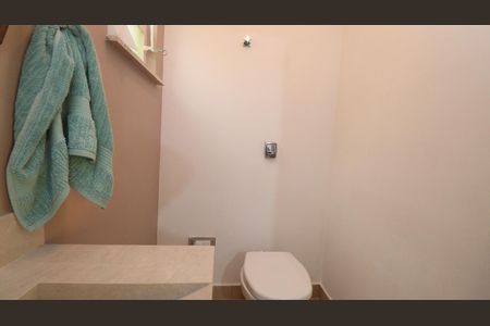 Casa para alugar com 154m², 3 quartos e 2 vagas Casa para alugar com 154m², 3 quartos e 2 vagasLavabo