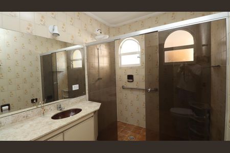 Casa para alugar com 154m², 3 quartos e 2 vagas Casa para alugar com 154m², 3 quartos e 2 vagasBanheiro da Suíte