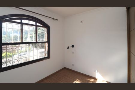 Casa para alugar com 154m², 3 quartos e 2 vagas Casa para alugar com 154m², 3 quartos e 2 vagasQuarto 3