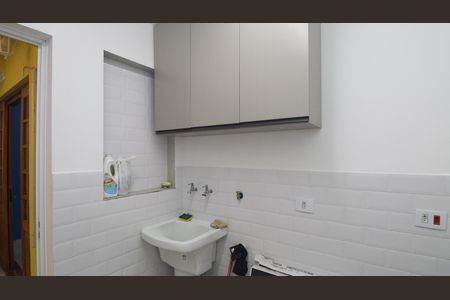 Casa para alugar com 154m², 3 quartos e 2 vagas Casa para alugar com 154m², 3 quartos e 2 vagasÁrea de Serviço