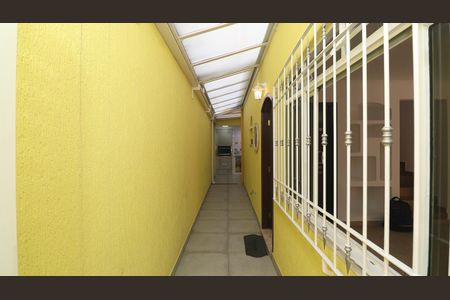 Casa para alugar com 154m², 3 quartos e 2 vagas Casa para alugar com 154m², 3 quartos e 2 vagasCorredor