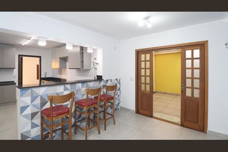 Casa para alugar com 154m², 3 quartos e 2 vagas Casa para alugar com 154m², 3 quartos e 2 vagasCopa