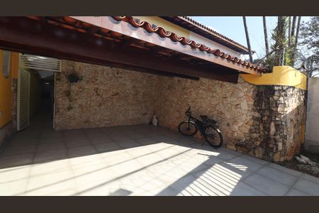 Casa para alugar com 154m², 3 quartos e 2 vagas Casa para alugar com 154m², 3 quartos e 2 vagasGaragem