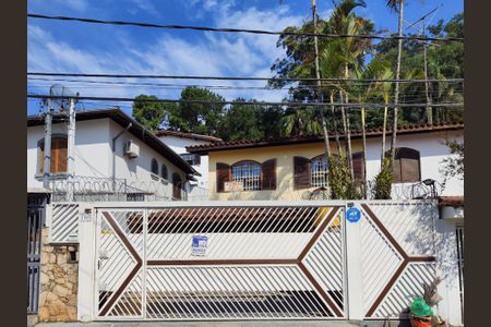 Casa para alugar com 154m², 3 quartos e 2 vagas Casa para alugar com 154m², 3 quartos e 2 vagasFachada / Placa