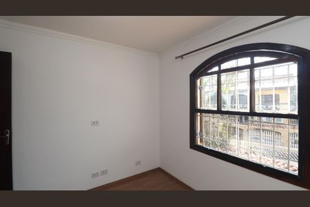 Casa para alugar com 154m², 3 quartos e 2 vagas Casa para alugar com 154m², 3 quartos e 2 vagasQuarto 3