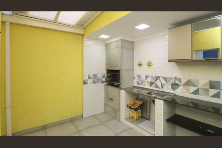 Casa para alugar com 154m², 3 quartos e 2 vagas Casa para alugar com 154m², 3 quartos e 2 vagasÁrea de Serviço