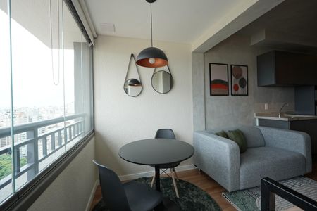 Apartamento para alugar com 30m², 1 quarto e sem vagaVaranda