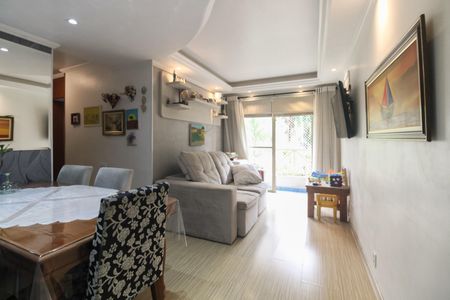 Apartamento à venda com 68m², 3 quartos e 1 vaga Apartamento à venda com 68m², 3 quartos e 1 vagaSala