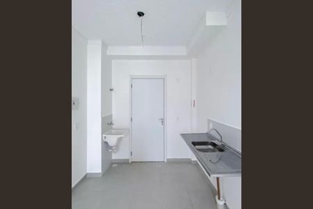 Cozinha de apartamento para alugar com 1 quarto, 28m² em Brás, São Paulo