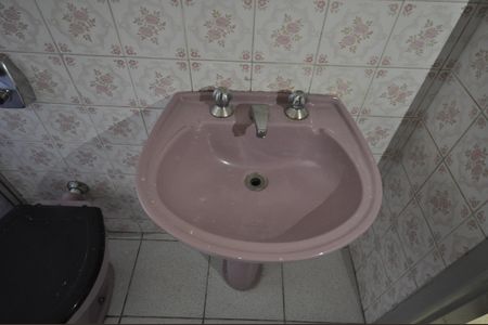 Banheiro de casa para alugar com 1 quarto, 50m² em Vila Medeiros, São Paulo