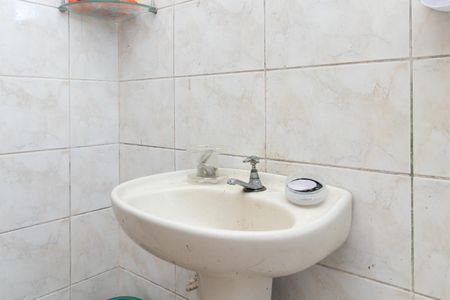 Casa à venda com 1050m², 3 quartos e 1 vaga Casa à venda com 1050m², 3 quartos e 1 vagaBanheiro